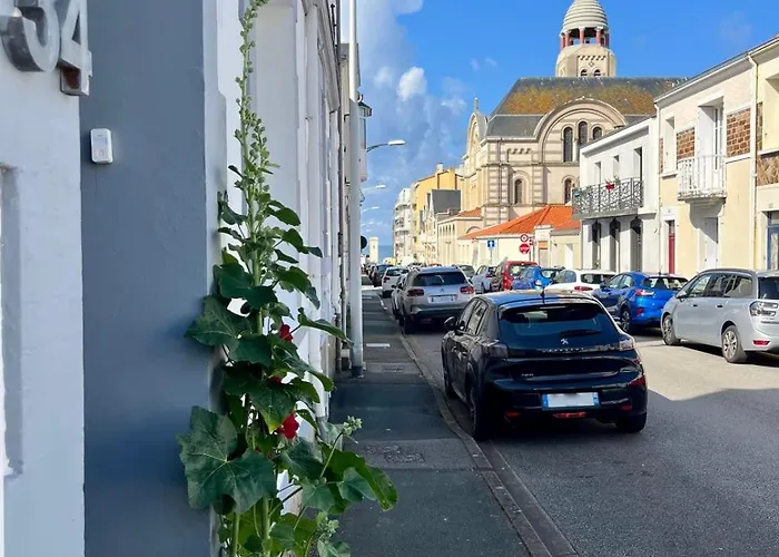 Casa vacanze Maison Les Roses Trémières à Deux Pas De La