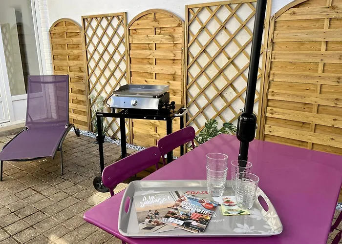 Maison Les Roses Trémières à Deux Pas De La Les Sables-dʼOlonne